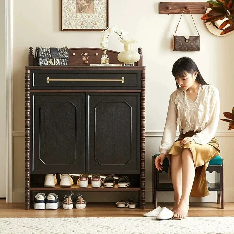 French retro solid wood door shoe cabinet, large-capacity storage cabinet against the wall