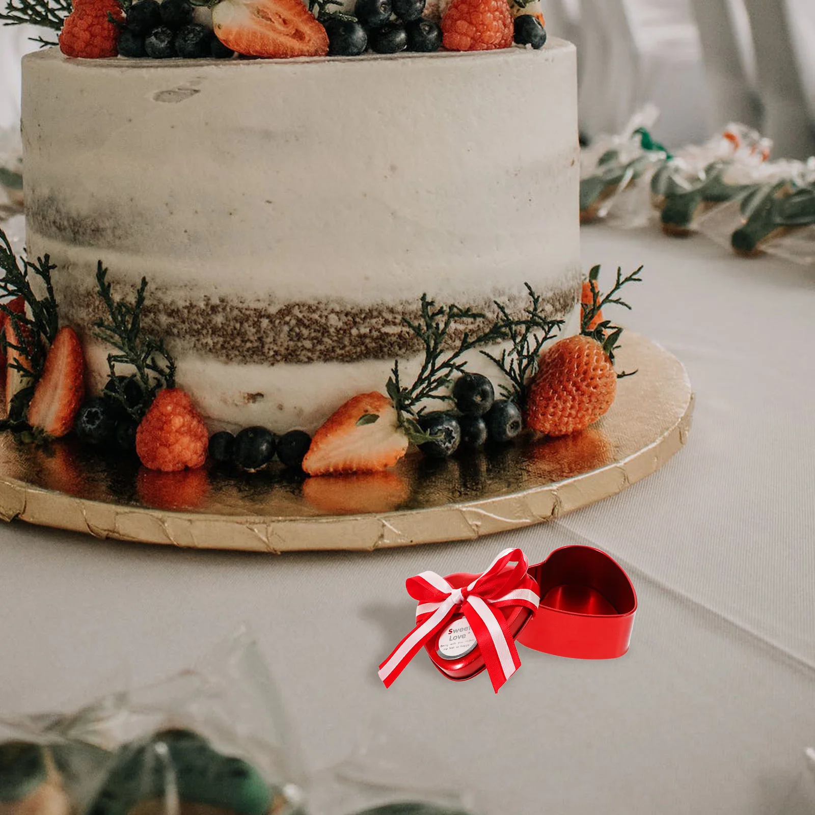 

Tinplate Box Party Favor Boxes Candy Chinese Traditional Wedding Decoration Supplies