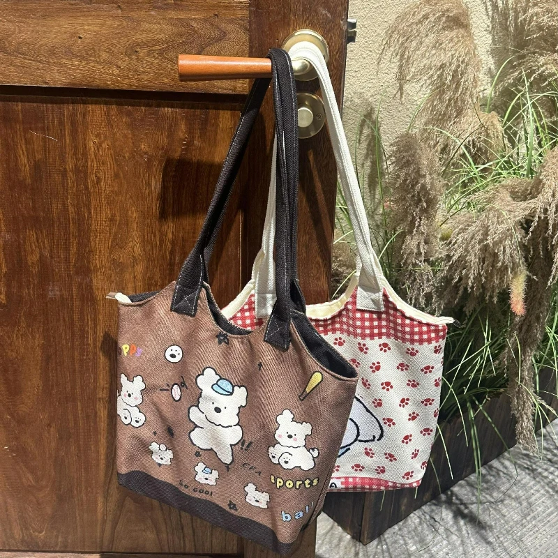 

Корейская стильная большая вместительная сумка на плечо с принтом для женщин, модная сумка для хранения вещей, простая и стильная сумка-тоут с текстурой