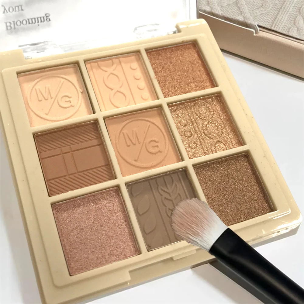 Paleta Cieni do Powiek 9 Kolorów Nude Brokat Perłowy Długotrwały Koreański Styl Uroczy Makijaż Oczu Kosmetyki Perłowe Brokatowe Odcienie