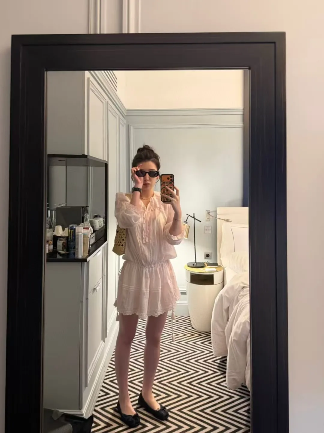 New French Elegant Mist Powder French Embroidered Lotus Leaf Collar Half Open Waist Waist Long Sleeve Short Skirt for Women