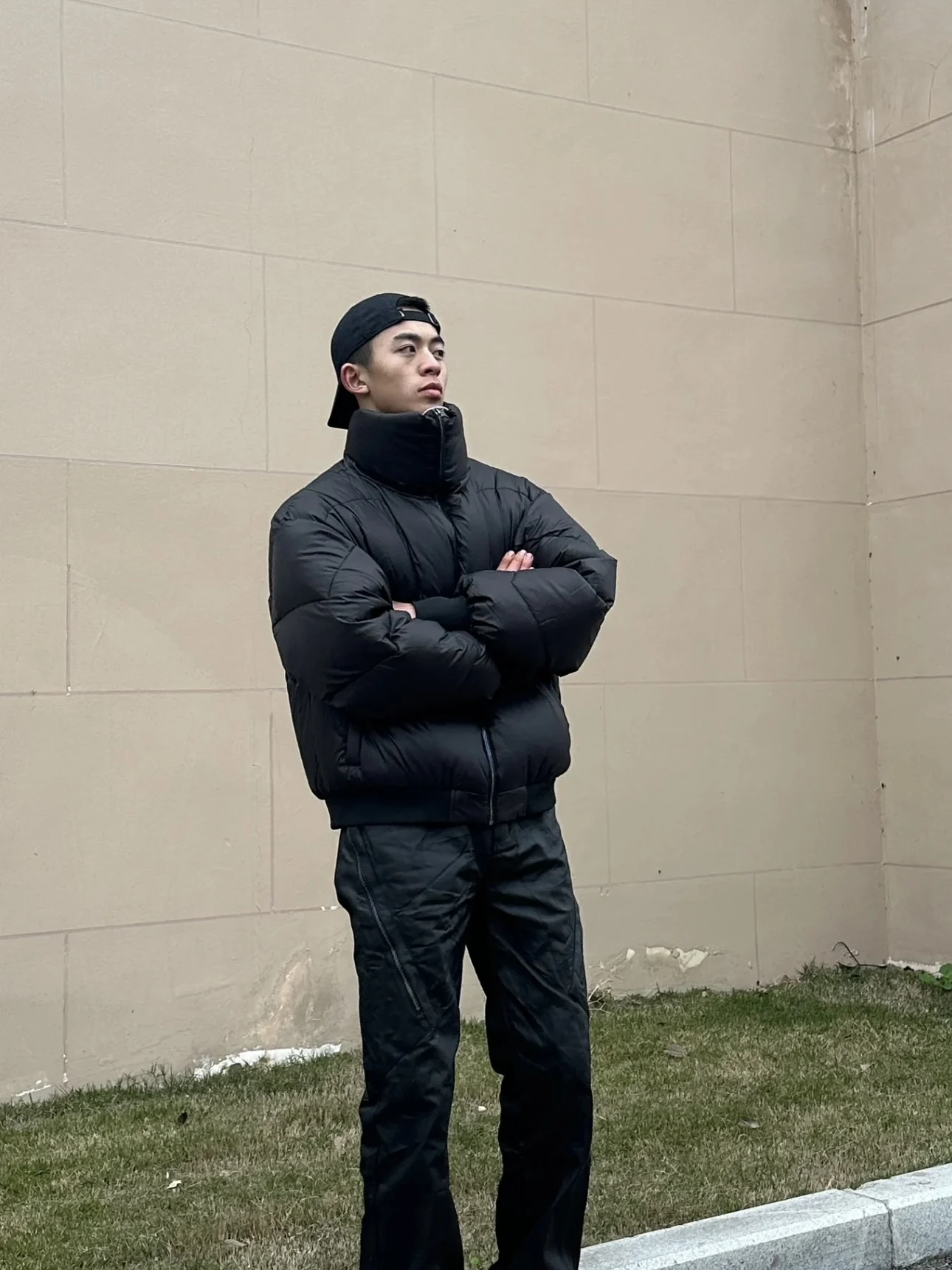Korean Design Black Armor Collar Bread Style Men's Casual Cotton Jacket Fashionable Urban Loose Fit Warmth Standard Thickness
