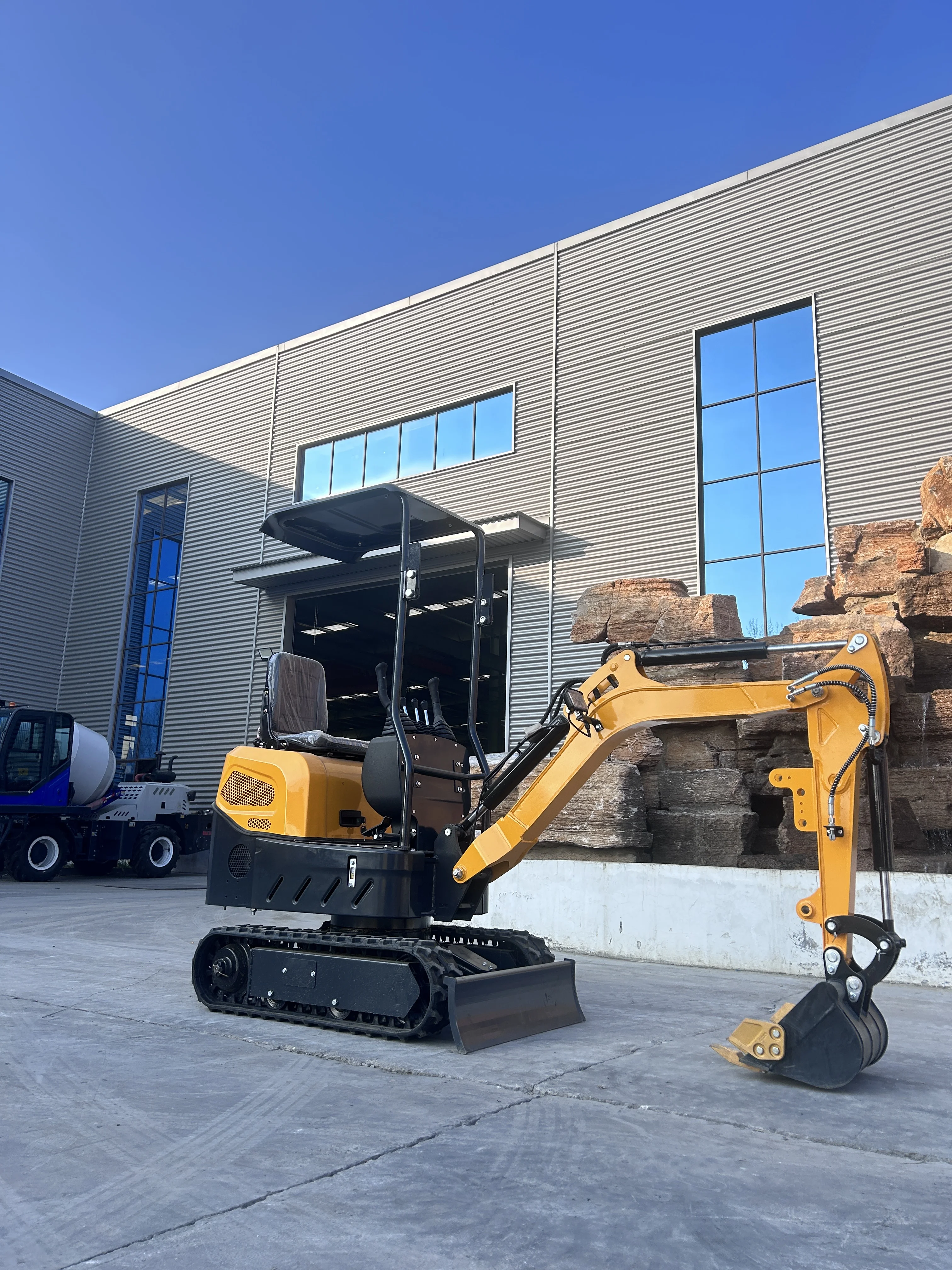 高品質EPA CE認証 1.2トン小型油圧多機能ショベル/小型農業用ショベル