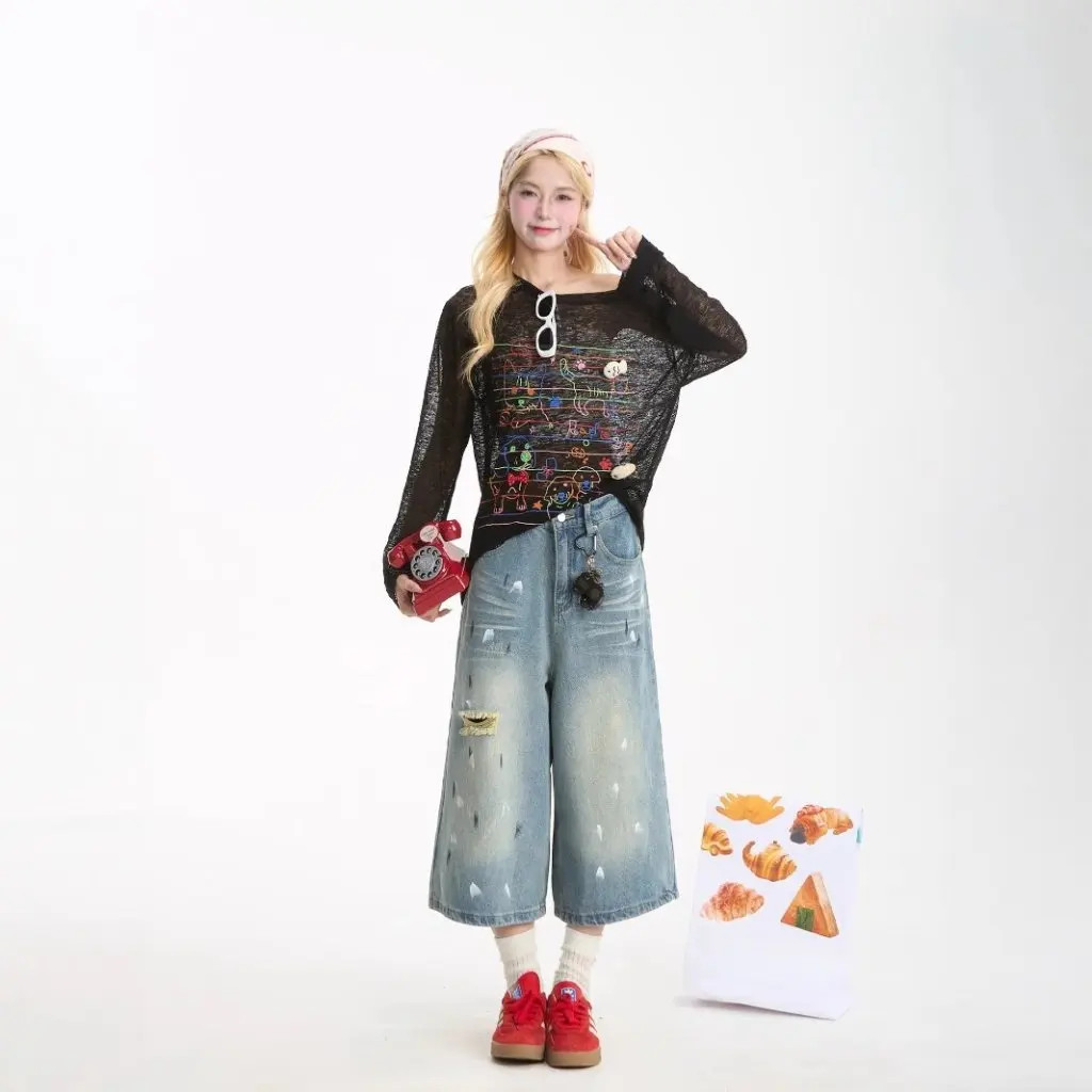 

Women's Pink Off-Shoulder Long-Sleeved T-Shirt Graffiti Print Slimming Fit Casual Style All-Match Micro-Penetrable Blouse