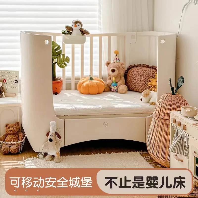 Crib Adjustable Movable Patchwork Bed Play Bed Baby Multi-purpose Changing Table Height