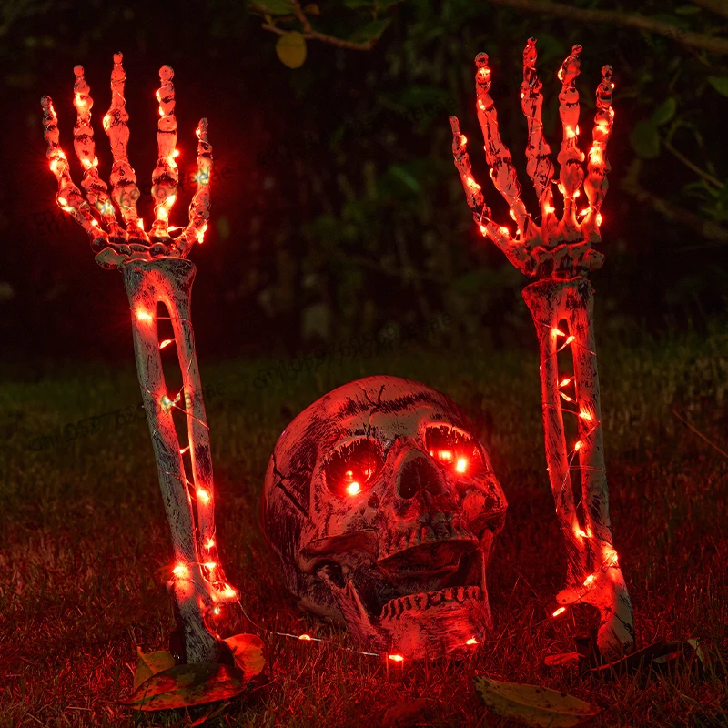 

Светящаяся вставка на Хэллоуин, ручная кость, ужас, череп, украшение, сцена, настройка, атмосфера, череп, уличный двор, лужайка