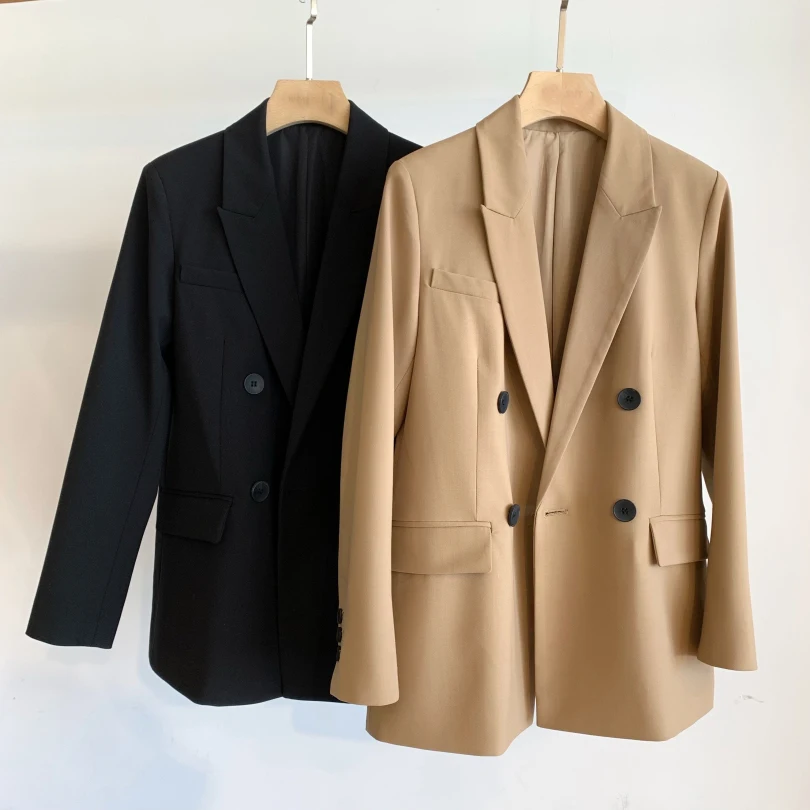 بدلة صوفية كلاسيكية للتخسيس مع صفوف مزدوجة من الأزرار Ele and Sli أوائل الخريف بسعر مرتفع بقرة G... #2