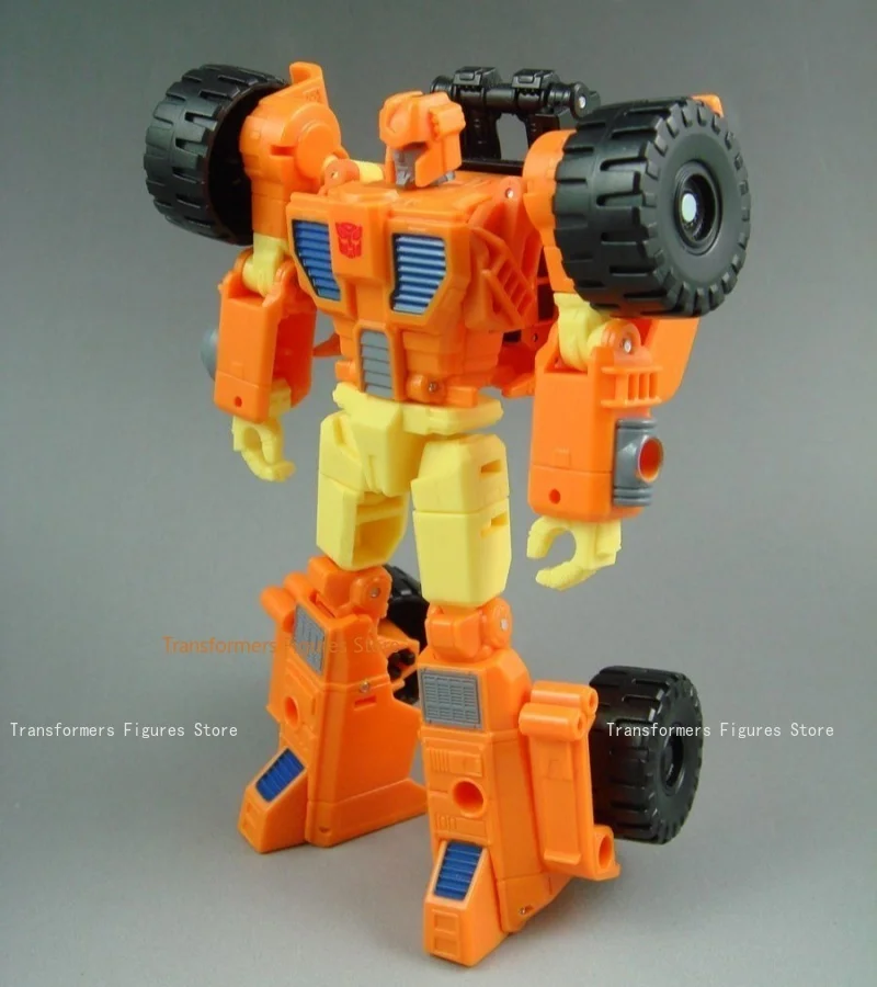 

Transform30th Anniversary Scrapperc G1 Movie Cartoon Action Figure - Movable Model Anime Robot Toy Popular Collectible Doll Gift