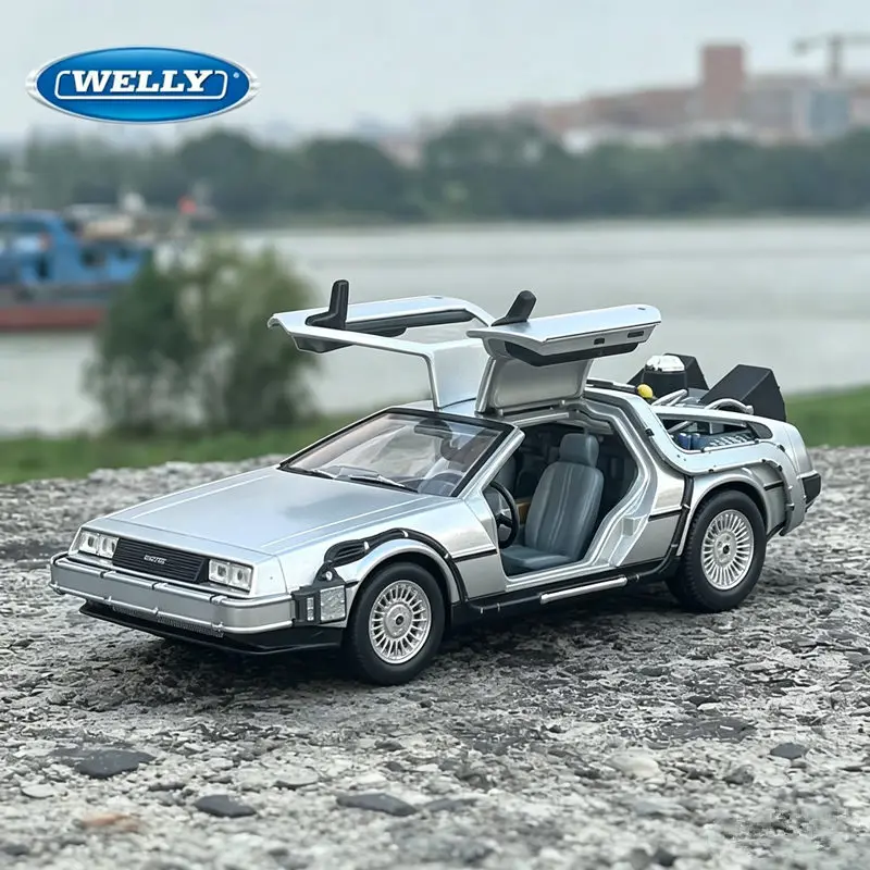 Welly 1:24 DMC-12 DeLorean Time Machine - Voiture de sport de la série Retour vers le futur - Modèle de voiture de course en métal moulé sous pression - Cadeau de simulation