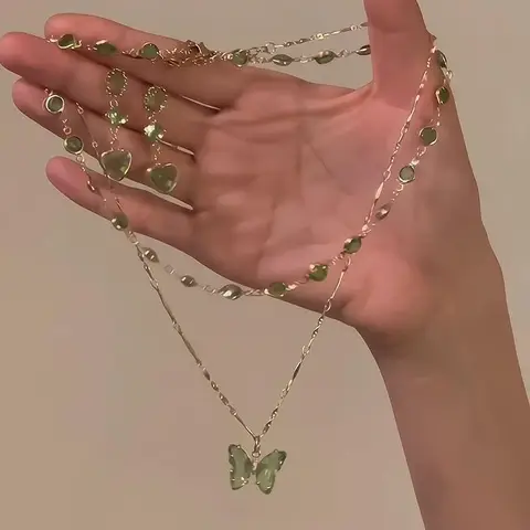 Lxxsss Forest Whisper~ Forest-Style Green Butterfly Double-Layered Necklace, Niche and Elegant, Versatile for Summer, Clavicle Chain for Women