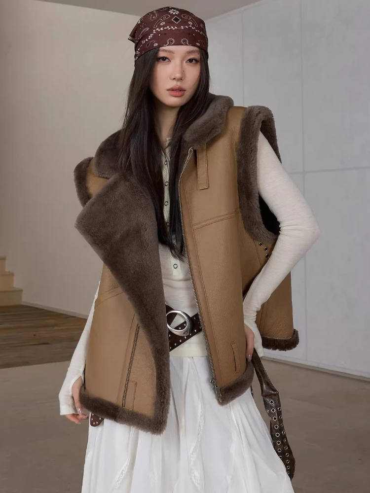

High-end Luxury Merino Sheep Fur Sleeveless Vest Jacket for Women 2026 New Simple Winter Genuine Leather Real Fur Lambswool Coat