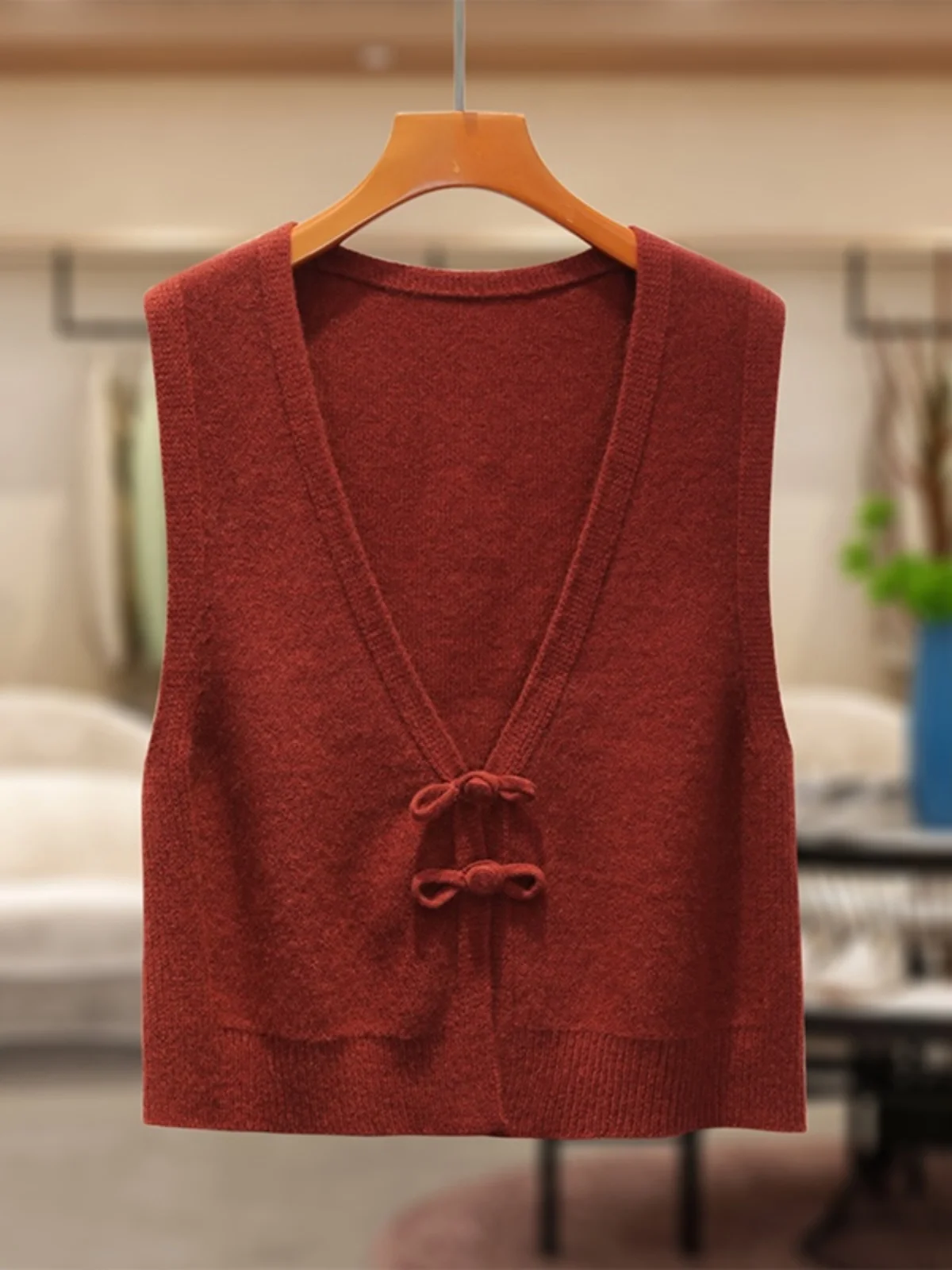 

Pure Woolen Faion Knitted Svel Vest Women's Sle Yáng Fàn Guó Fēng Series One Line Seven Needles Handmade Button