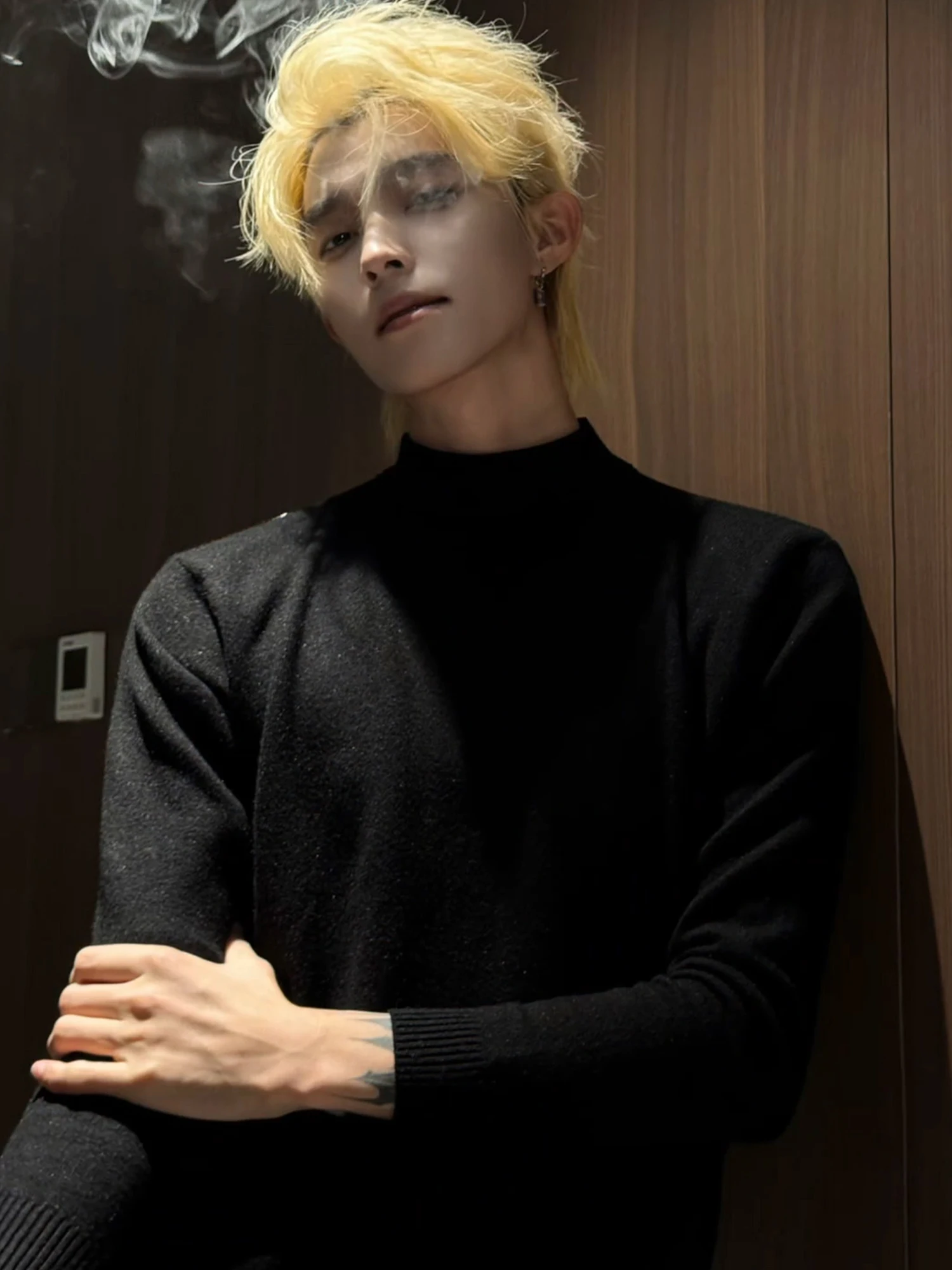 Csa de Malha Masculina Slim Fit com Gola Alta Casual Versátil em Cor Sólida Camada Base Estilo Novo Outono Inverno Ele...