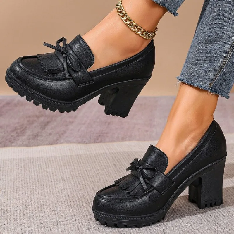 

Women's Thick-soled Fashion Bow Decorative Casual Low-top Shoes Spring and Autumn Black Simple Plus Size High Heels.