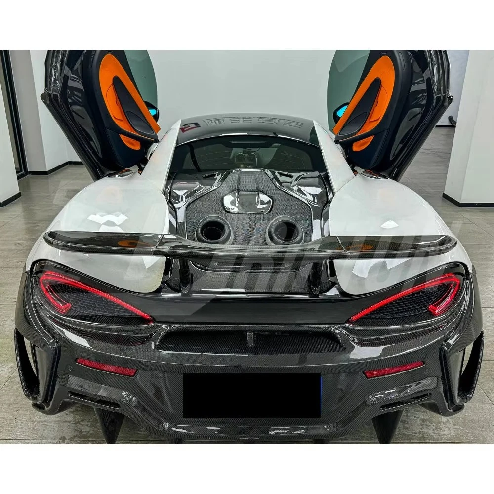 جناح سبويلر خلفي من ألياف الكربون الجاف طراز OEM 600LT لطراز السيارة 600LT