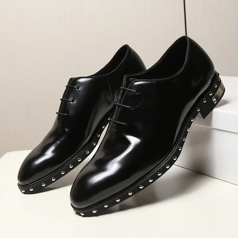 Men's Formal Business Leather Shoes Personalized Fashion Metal Rivets Toe Layer Cowhide Oxford Shoes Lace Up Pointed Men's Shoes