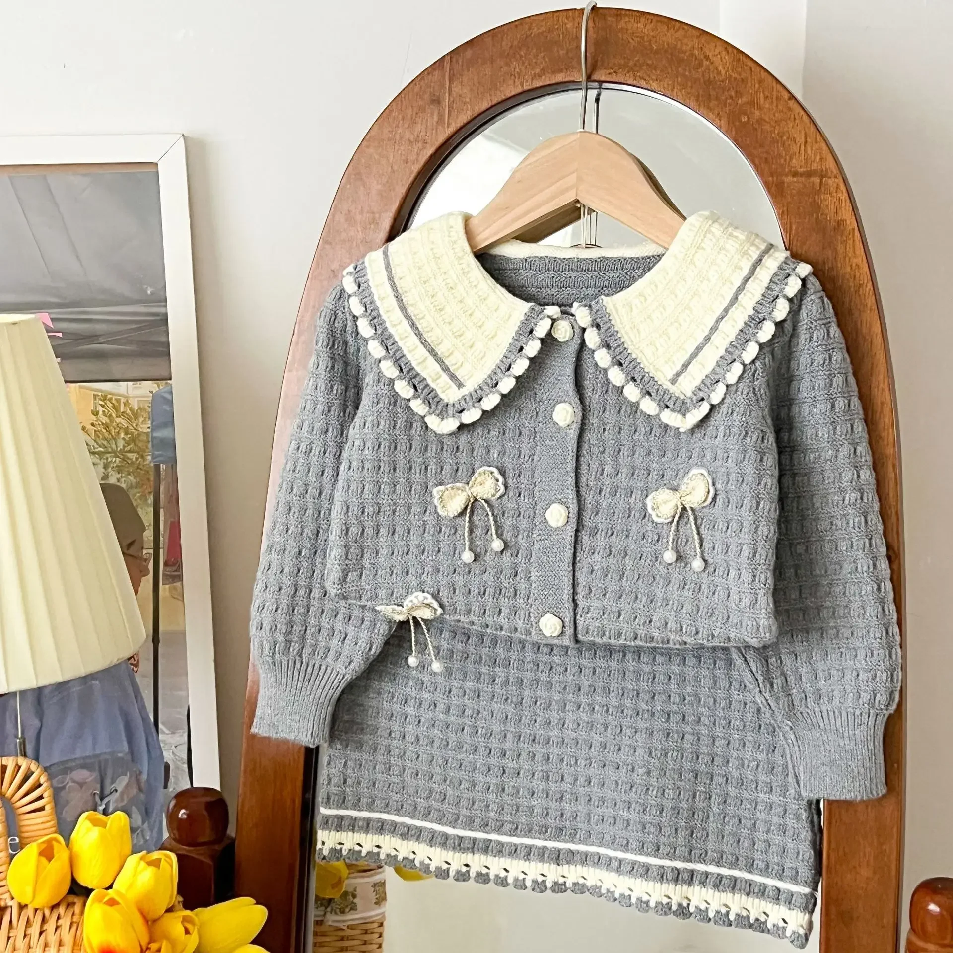 Girl Suit 2026 Spring And Autumn New Childrens Clothing Girl Baby Foreign Style Lapel Bow Cardigan Wrap Hip Skirt Two Sets