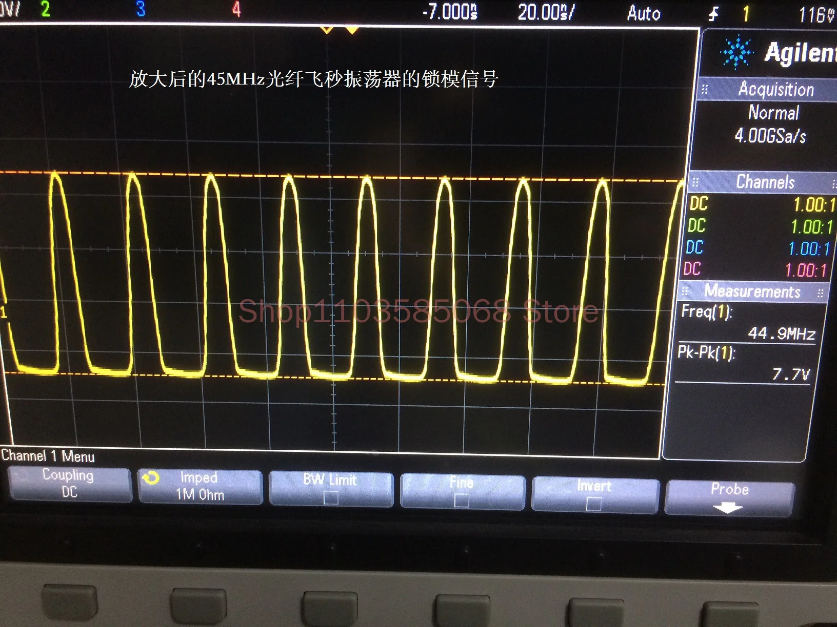 High Gain RF Amplifier Specialized for Mode-locked Laser Signal Amplification