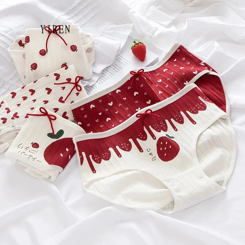 Christmas Cotton Panties Underwear Women Mid Waist Briefs Female Lingerie Strawberry Hearted Printed Design Ladies Sexy Pantys