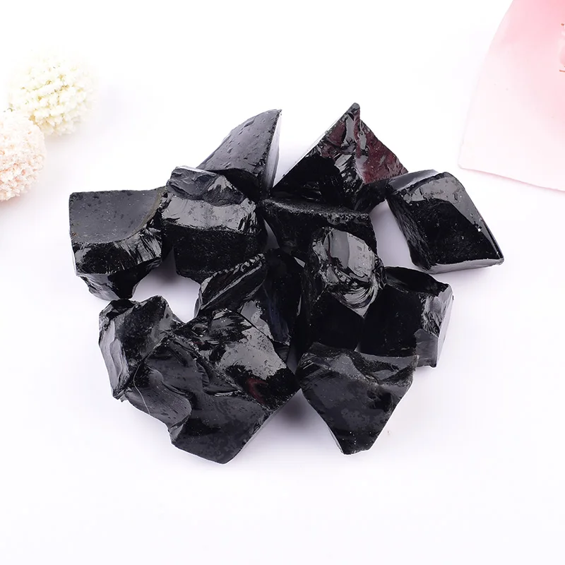 1pc Natural Stone Obsidian Raw Crystals Mineral Specimen Reiki Healing Stone Fish Tank Ornaments Souvenir Home Decor DIY Gift