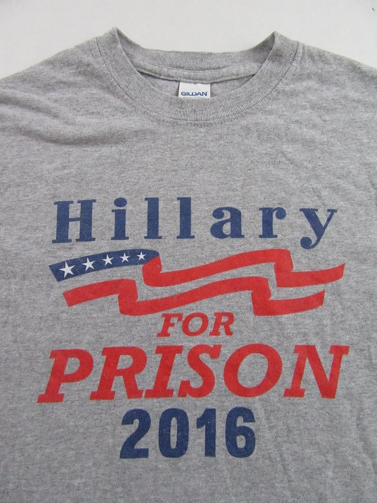 HILLARY FOR PRISON 2016 Anti Democrat Funny Political Souvenir T Shirt Size M