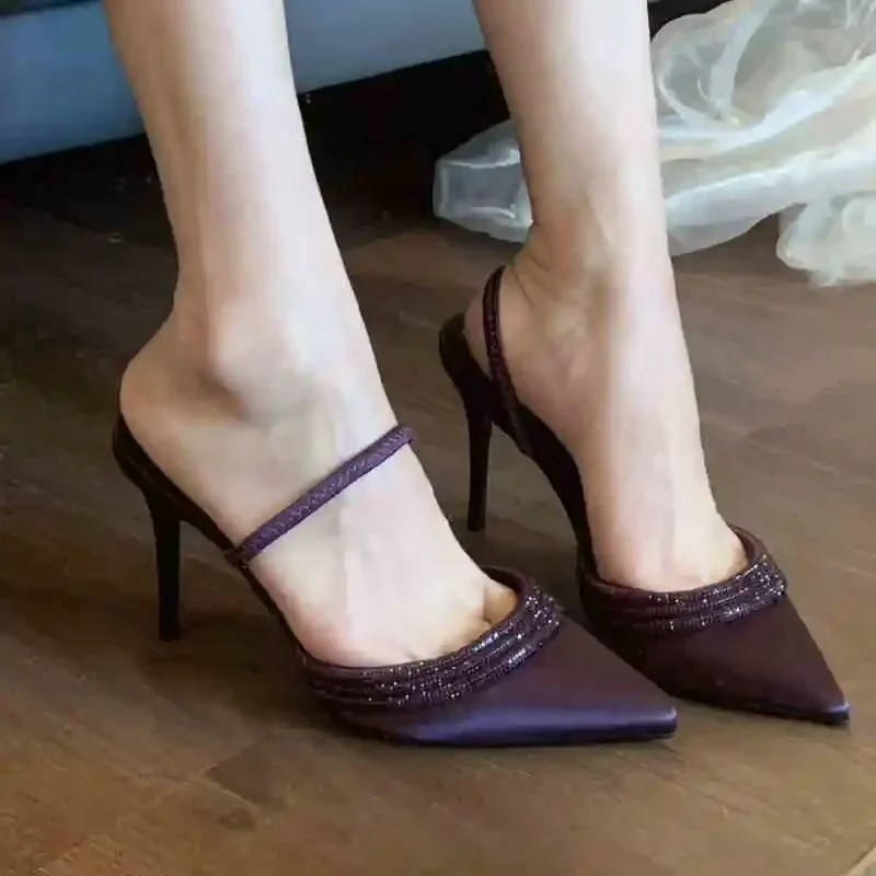 

Фиолетовые французские сандалии с острым носком и стразами, женские летние 2026, туфли на высоком каблуке-шпильке с закрытым носком цвета шампанского и одним ремешком