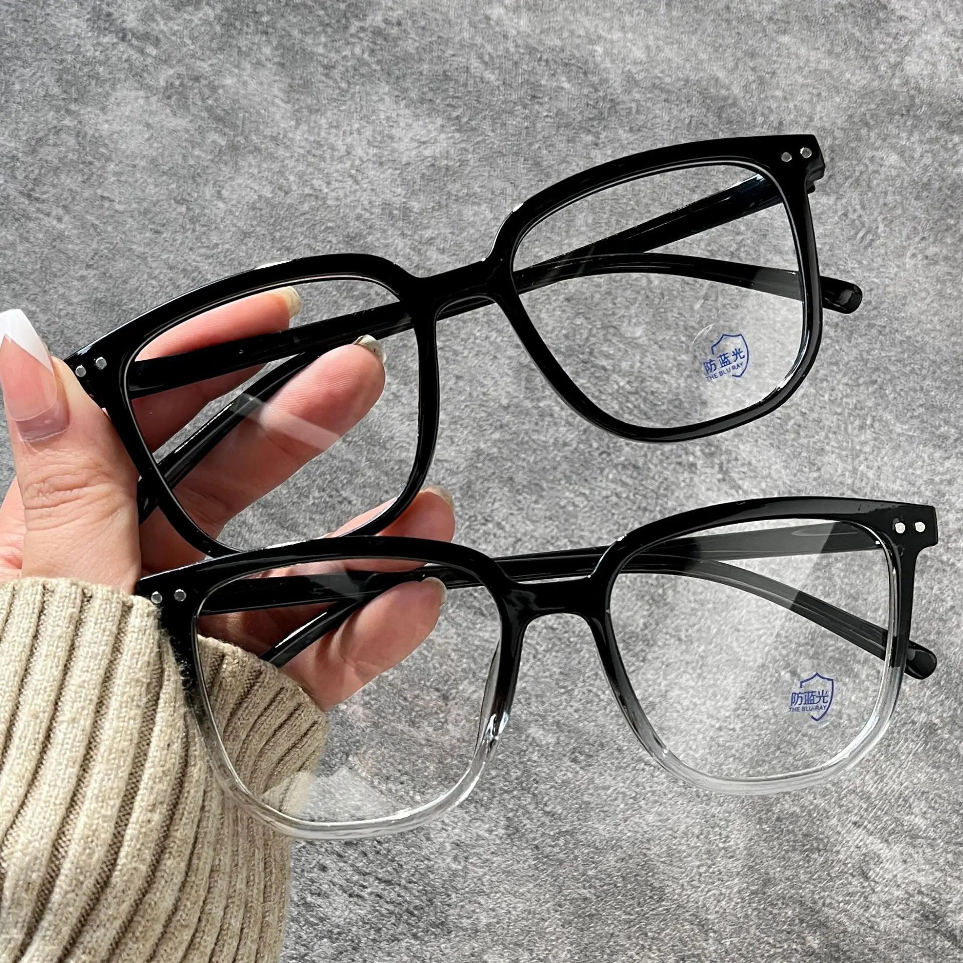 2024 New Round Eyewear Transparent Computer Glasses Frame Women Men Anti Blue Light Blocking Glasses Optical Spectacle Eyeglass