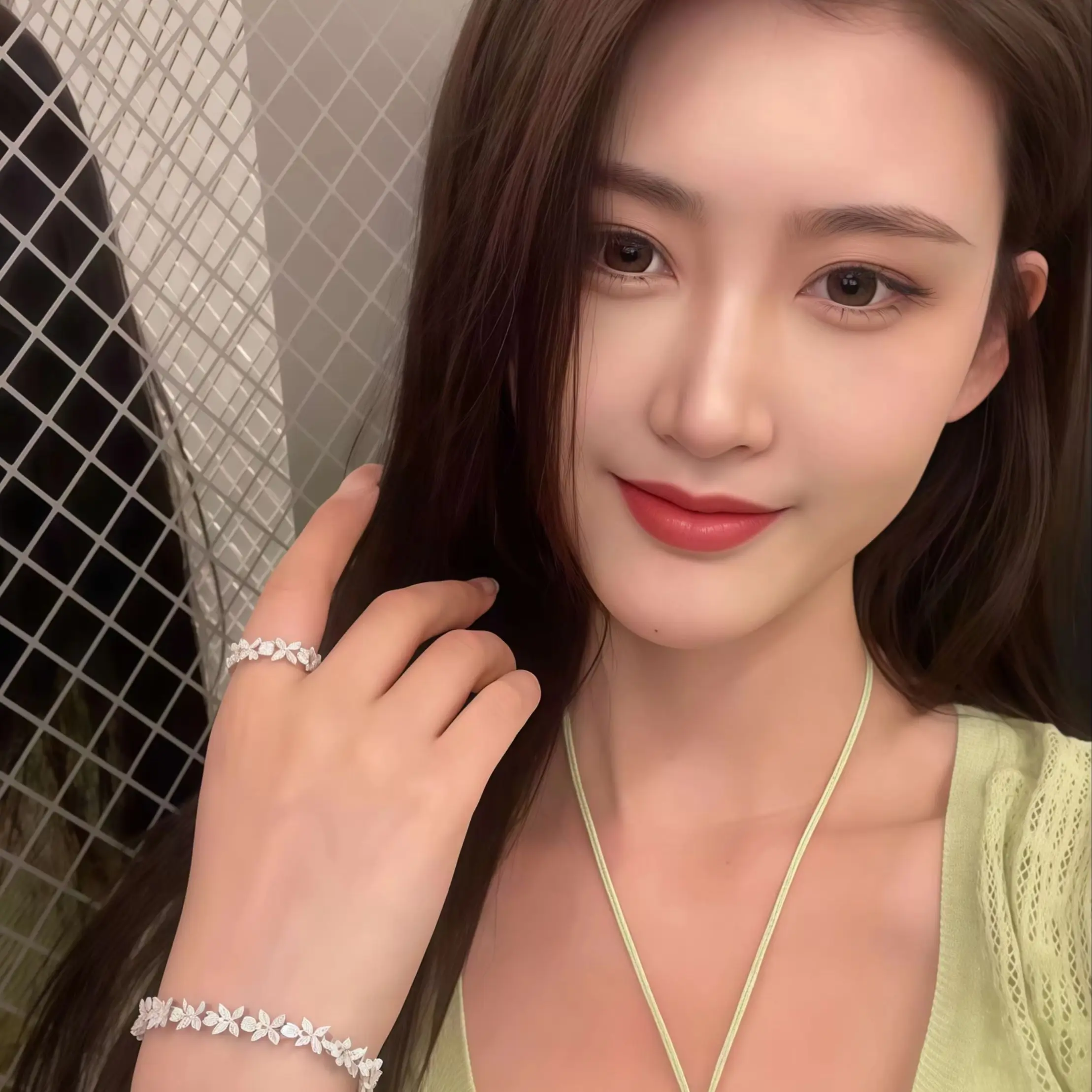 WENXIN العلامة التجارية المبيعات الساخنة شهادة النجوم أربع أوراق البرسيم الدائري السيدات زهرة خاتم عالية الكربون خاتم الماس