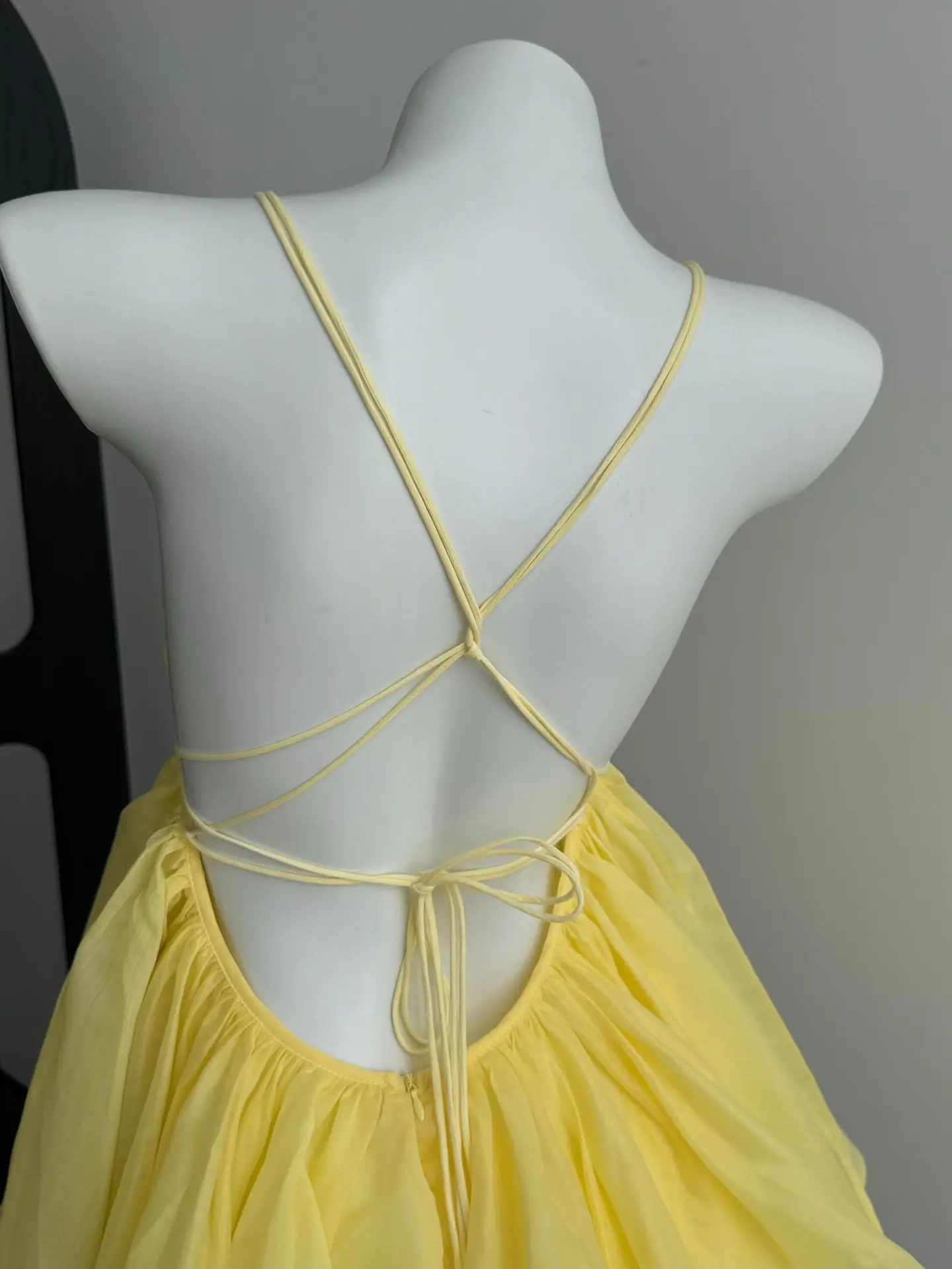 Seksowna sukienka plażowa na ramiączkach spaghetti, z odkrytymi plecami i dekoltem w serek dla kobiet, luksusowa sukienka na studniówkę od projektanta, suknia na przyjęcie celebrytów, kolekcja 2022