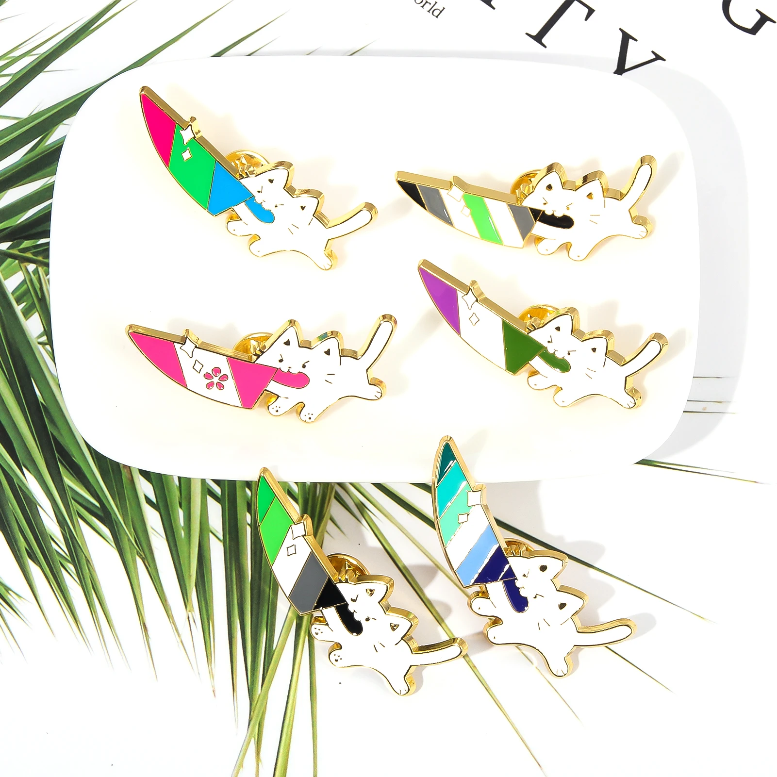 سكين فخر القط الفن شارة معدنية للرجال والنساء ، لطيف الكرتون دبوس القط ، بروش ، اكسسوارات الموضة ، هدية المجوهرات