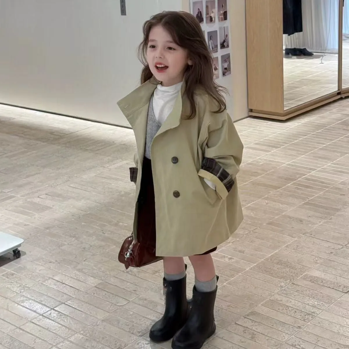 

Spring and Autumn Girls Trench Coat 2025 New Fashionable Children's Baby Western Jacket Leisure Windproof Coat Korean Version