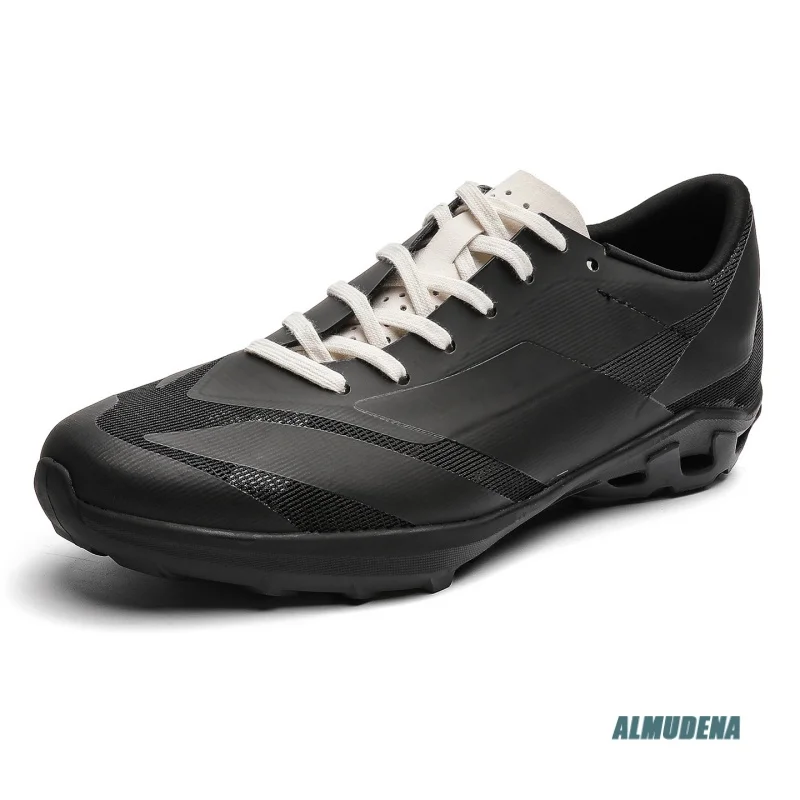 Black Breathable Low-Top Men's Outdoor Sneakers Round Toe Laces Street Style Urban Minimalist Sporty Casual Shoes