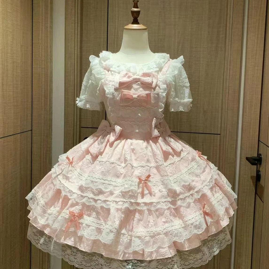 

Новинка 2026: Элегантное японское платье Лолита с бантом, без рукавов, в стиле Y2K, для вечеринок, женское, милые платья Лолита