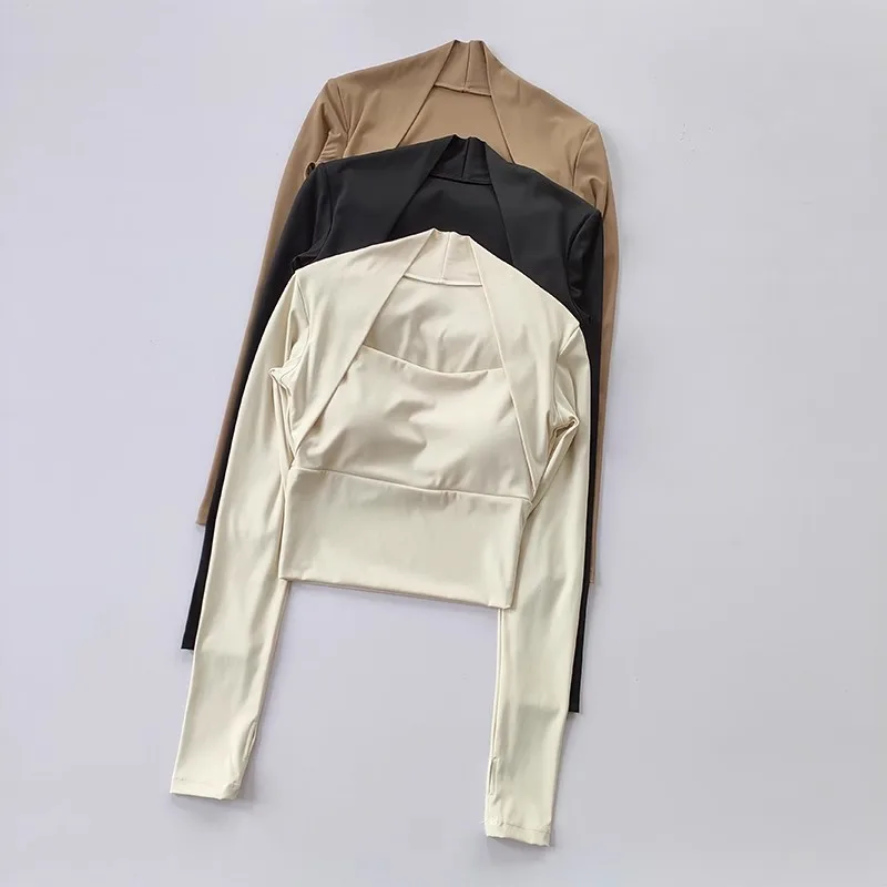 Women's Sexy Quick-Drying Yoga Clothes Fitness Running Suit Waist Slimming Casual Sports with Breast Pads Yoga Shirts