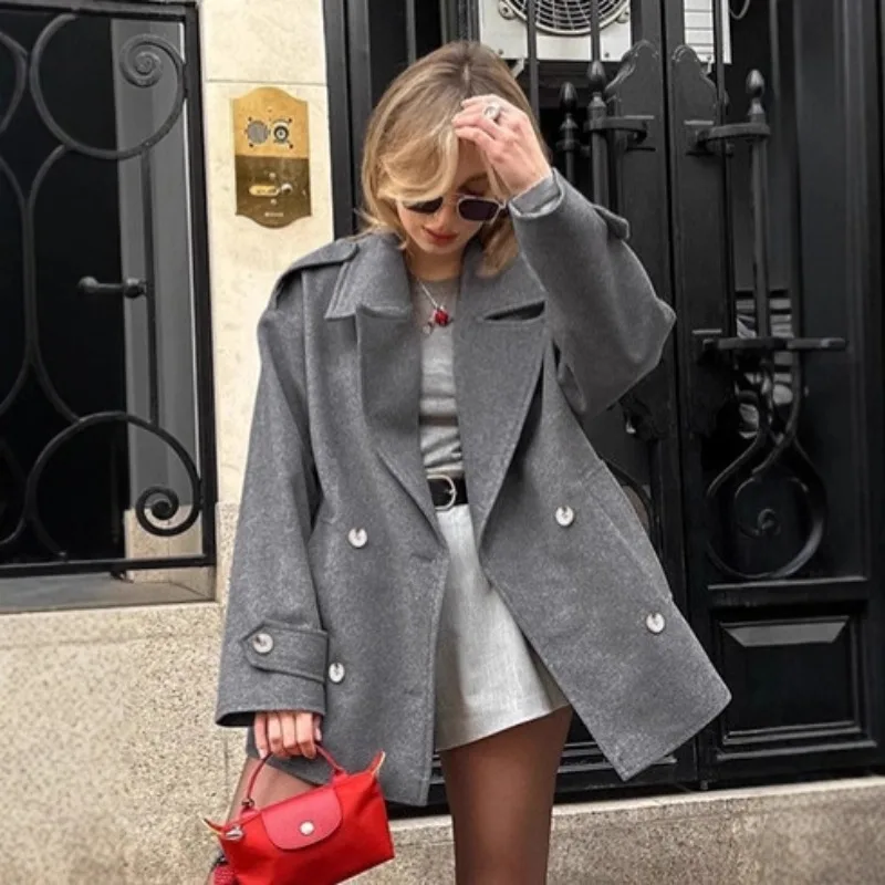 Gray Wool Blend Coat Notched Lapel Double Breasted Long Sleeve Cuff Detail Loose Mid-Length Women Commuter Woolen Overcoat260801
