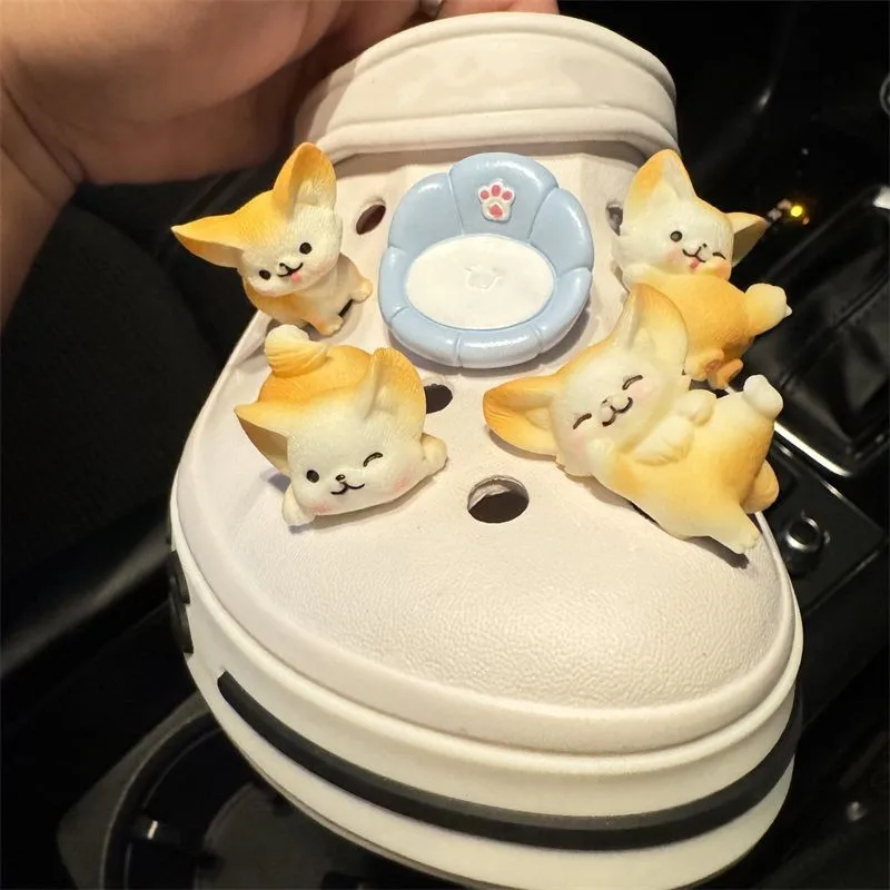 Interesting Animal Designs Hole Shoe Charms Decorations Cute Cartoon Eared Fox Shoes Buckle DIY 3D Hole Shoe Accessories