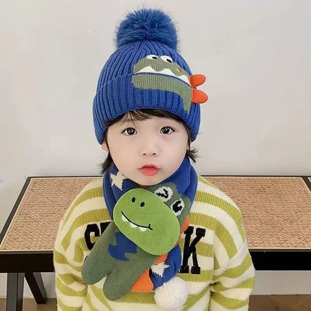 

Новая вязаная шапка с защитой ушей, комплекты термошапочек с героями мультфильмов, теплая ветрозащитная зимняя детская шапка, шарф, комплект для детей 1-3 лет