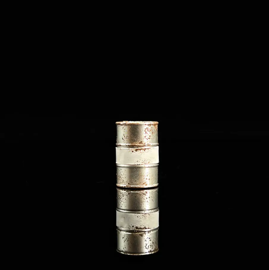 1/64 Garage Scene Miniatures Oil Barrel Resin Scene decoration props Car Scene Accessories Oil Barrel Ornaments view 5
