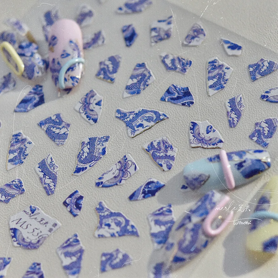 Adesivo per unghie drago in porcellana blu e bianca Adesivi per decorazioni per unghie retrò abbronzanti Decalcomanie per manicure autoadesive cinesi fai-da-te