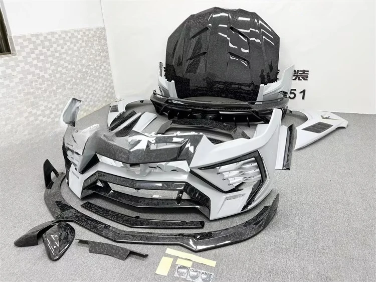 Upgrade Facelift M Style Dry Forged Carbon Fiber Front Bumper Assembly Wide Wheel Arch Body Kit for Lambor Urus Wide Bodykit