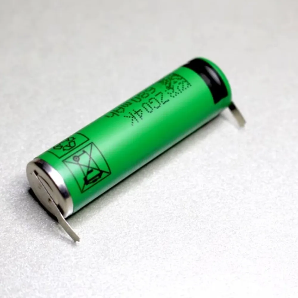 3.7V 680mAh Rechargeable Li-ion Battery For Philips HQ8170 HQ8160 HQ8150 HQ8140 HQ8100 HQ9090 RQ1250 Electric Shaver Razors