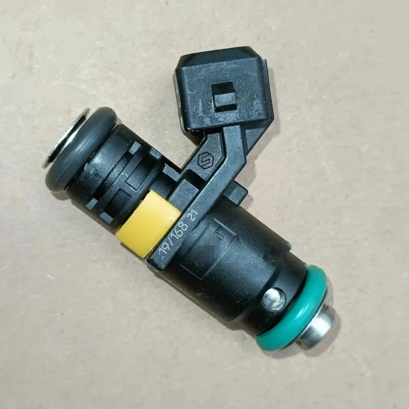 Motorcycle Parts EFI Fuel Injector Nozzle For LIFAN KPT200 LF200-10D KPM200 LF200-3B KPT KPM 200