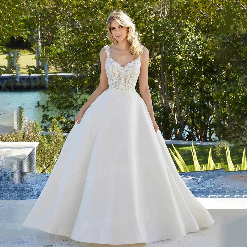 

Elegant A Line Women's Spaghetti Straps Wedding Dresses Vestido De Novia Lace Appliques Bride Gowns Customized Robe De Mariée
