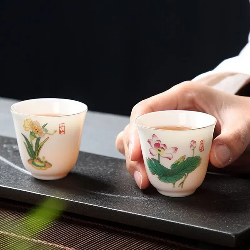 Chinese Ceramic Teacup Travel Personal Meditation Cup Hand Painted Lotus Leaf Tea Bowl Pu\'er Master Cup Tea Set Accessories 65ml