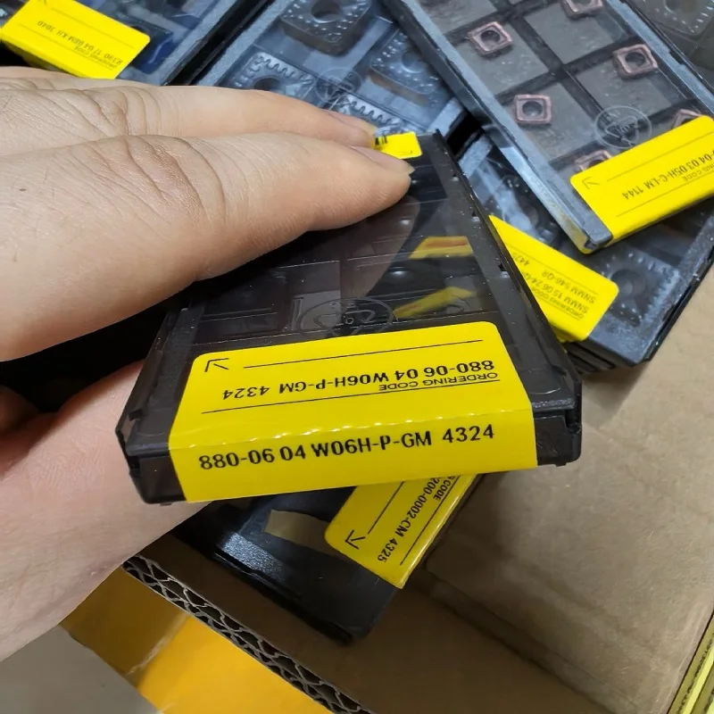 

CNC blade 880-0604W06H-P-GM 4324