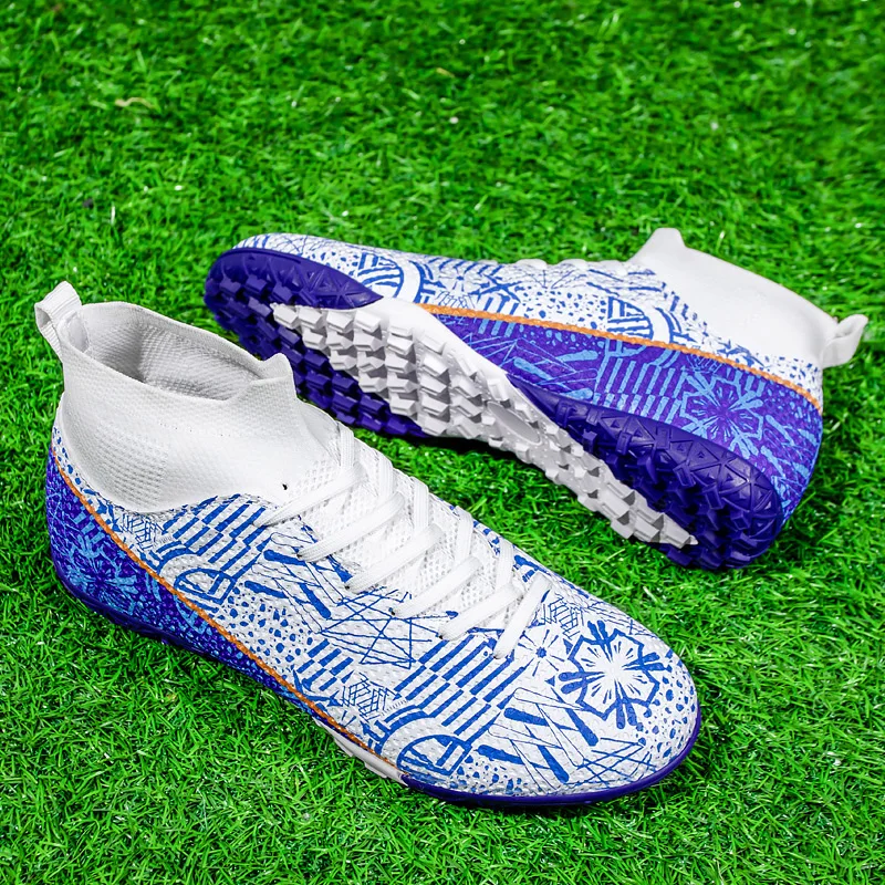 

New soccer shoes for men and women universal competition training shoes short studs crushed studs