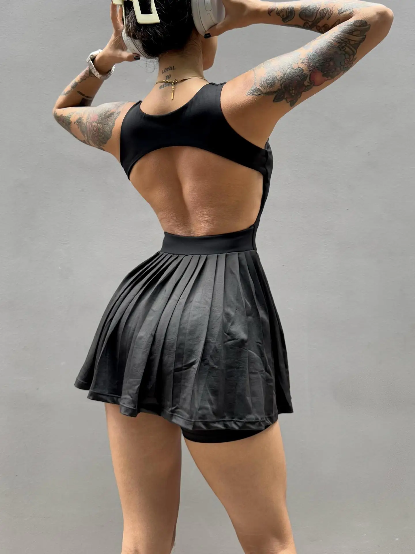 New Arrival Sexy Backless Women's Tennis Dresses Hotselling Ladies Girls Sports Running Fitness Dancing Skirt