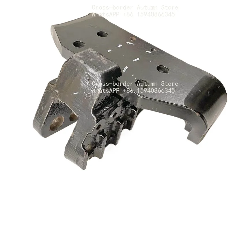 For RE242277 John Deere Tractor Parts 5E1004 954 5-904 Medium Tie Rod Suspension Bracket