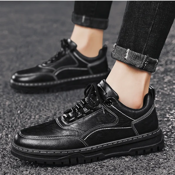 Zapatos deportivos de moda para estudiantes, zapatos de tablero casuales para hombres, versión coreana, zapatos de cuero PU negro con cordones, Otoño, nuevo