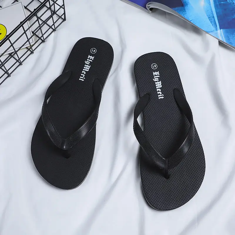 Summer New 2025 Men Flip Flops Summer Outdoor Slippers Travel Outdoor Beach Slippers Fashionable Non Slip Women Shoes Ultralight
